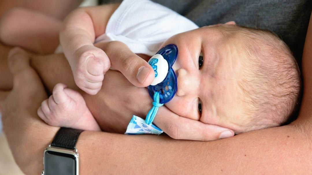 Let's chat preloved baby clothes!