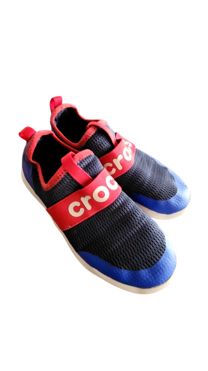 Crocs Sports Shoes, US 3/EUR 34