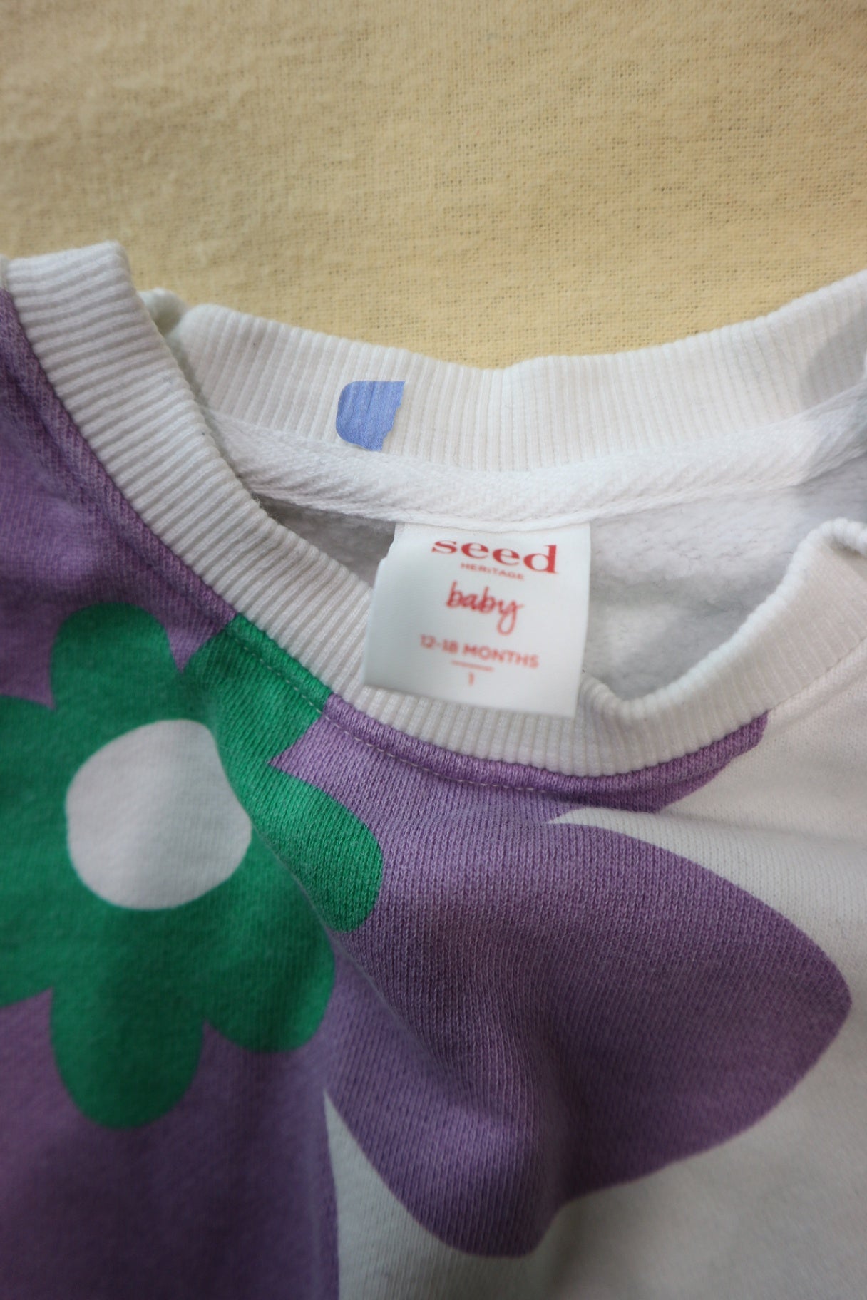 Seed Jumper, White, 1