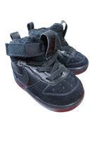 Nike Sneakers, US 2/EUR 17