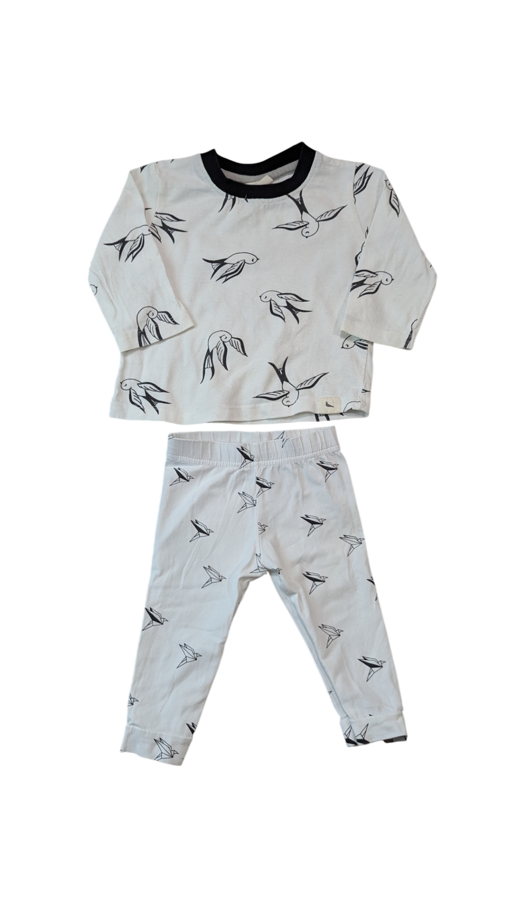 Turtledove London Pajama Set, White with black pattern, 00-0