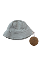 3 Little Crowns Hat, Light Green, 0000